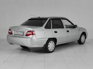 Daewoo  4