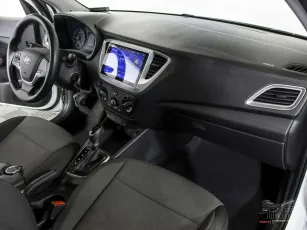 Hyundai  7