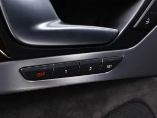 Audi  12