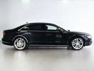 Audi  4
