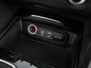 Kia  14