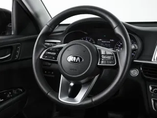Kia  16