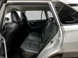 Toyota  10