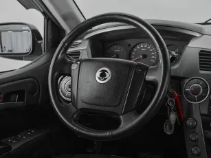 SsangYong  10
