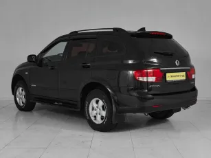 SsangYong  6