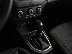 Hyundai  8