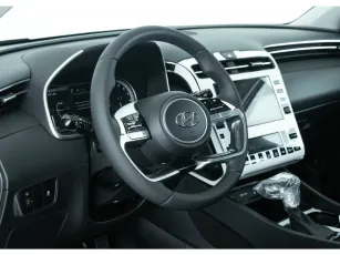 Hyundai  15