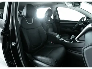 Hyundai  20