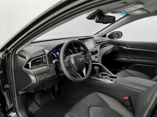 Toyota  9