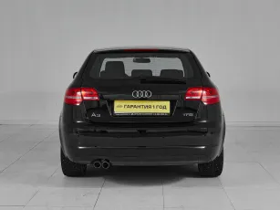 Audi  5