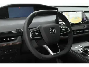 Changan  8
