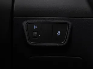 Hyundai  21