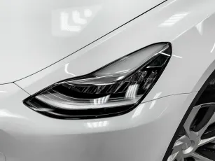 Volkswagen  5