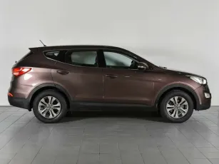 Hyundai  4