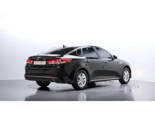 Kia  3