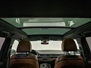 Audi  10