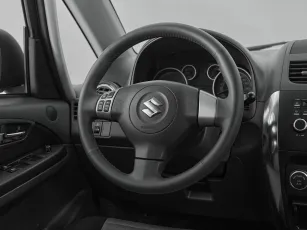 Suzuki  10