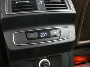 Audi  17