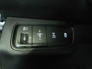 Hyundai  14