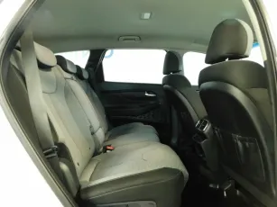 Hyundai  15