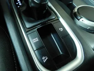 Hyundai  9