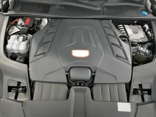 Porsche  10