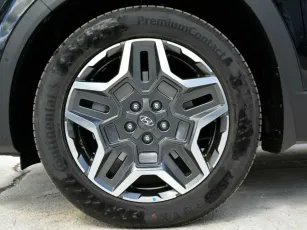 Hyundai  3