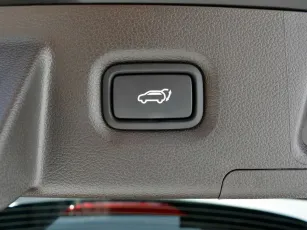 Hyundai  8