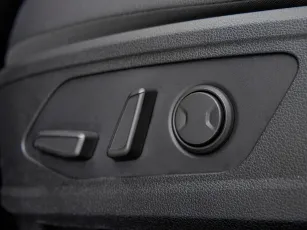 Hyundai  15