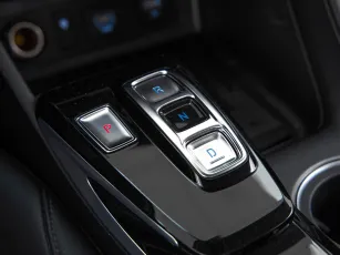 Hyundai  21