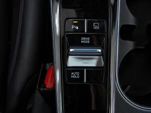 Hyundai  22
