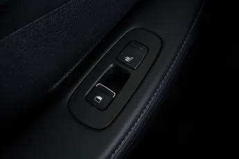 Hyundai  24