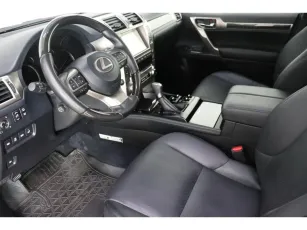 Lexus  13