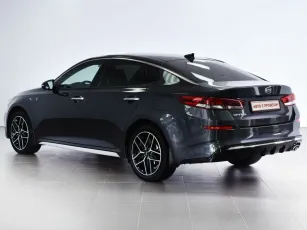 Kia  3