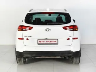 Hyundai  5