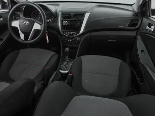 Hyundai  10