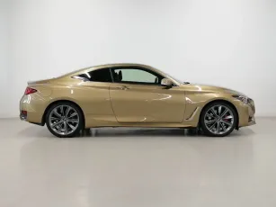 Infiniti  4