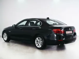 BMW  3