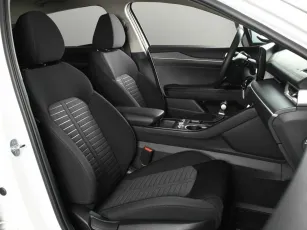 Kia  7
