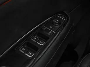 Kia  15