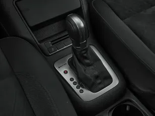 Volkswagen  16