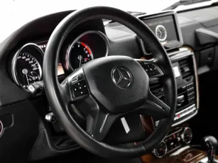 Mercedes-Benz  9