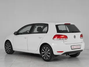Volkswagen  4