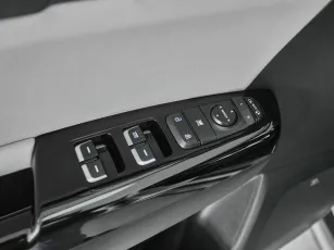 Kia  13