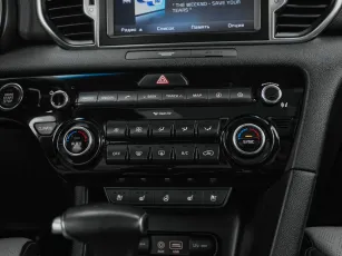 Kia  18