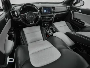 Kia  7