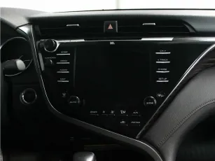 Toyota  12