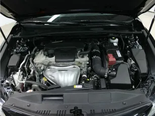 Toyota  8