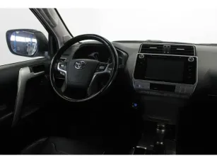 Toyota  11