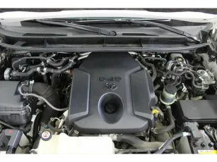 Toyota  8